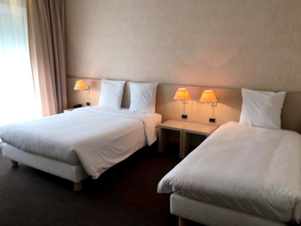 Hotel Restaurant Tivoli - Basel Airport Huningue Ngoại thất bức ảnh