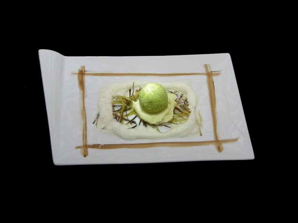 Hotel Restaurant Tivoli - Basel Airport Huningue Ngoại thất bức ảnh