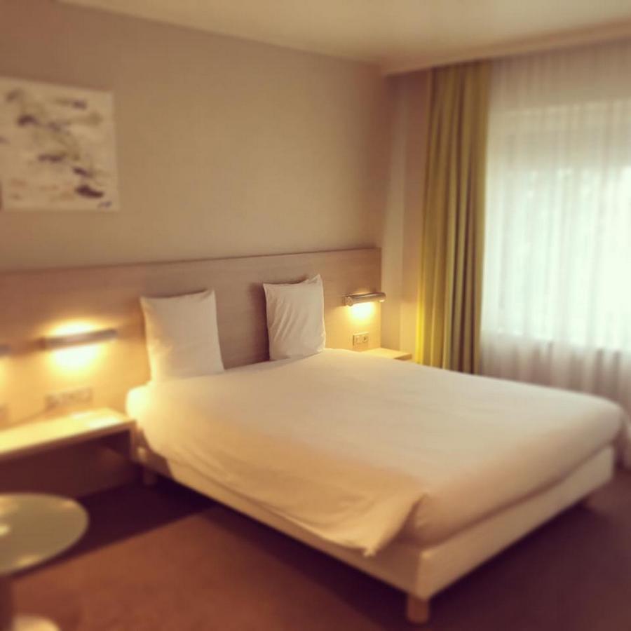 Hotel Restaurant Tivoli - Basel Airport Huningue Ngoại thất bức ảnh
