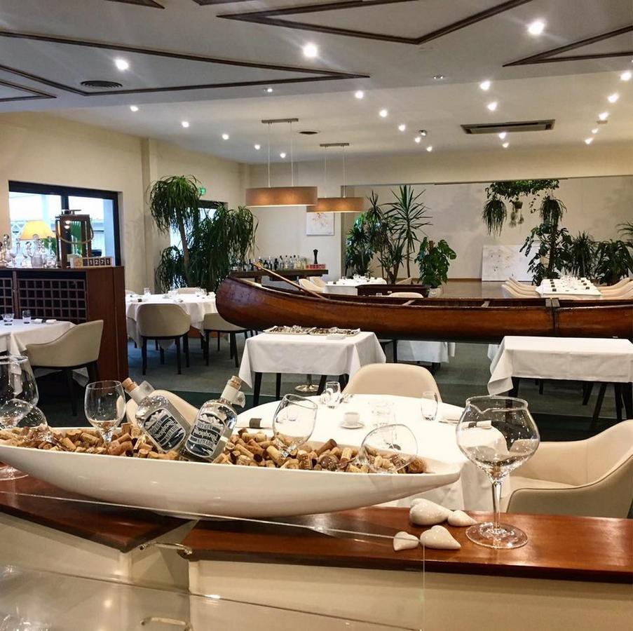 Hotel Restaurant Tivoli - Basel Airport Huningue Ngoại thất bức ảnh